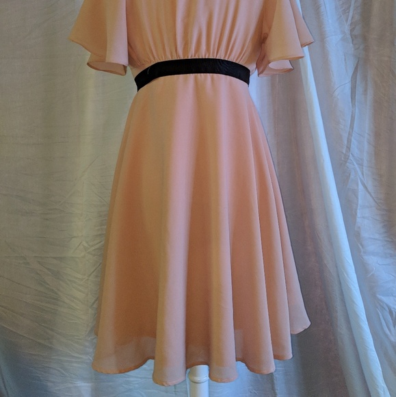 Rose pink flowy wrap sundress. - Picture 3 of 4